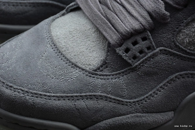 Chep Onekick Cool 930155-003 Jordan 4 Grey x Air KAWS 0823